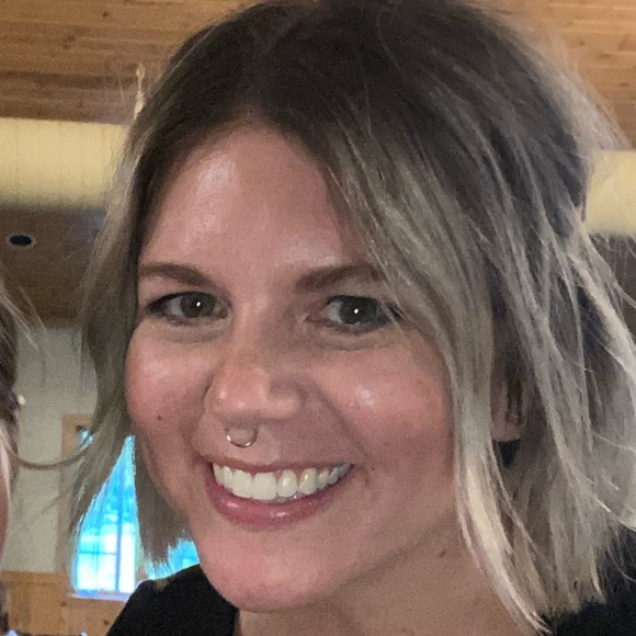 Meet your Posher, Darcy - Picture 1 of 1